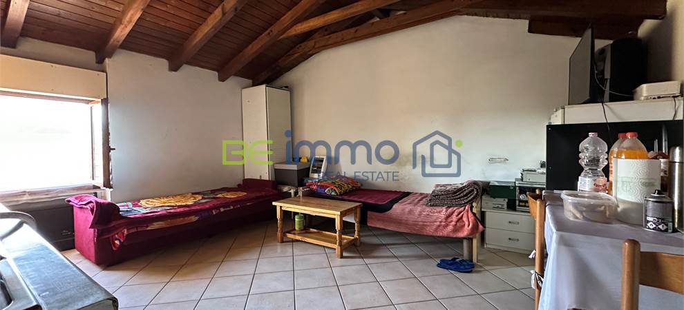 Locale pluriuso