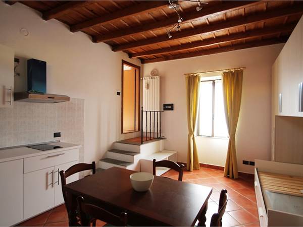 Studio flat for sale in Turbigo