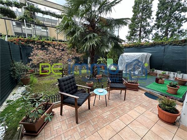 4 LOCALI CON GIARDINO E BOX