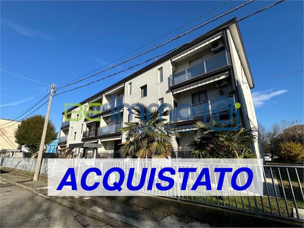 3 locales en venta la Varedo