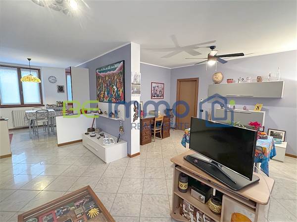 2 bedroom apartment for sale in Vanzago