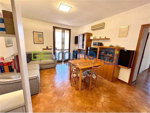 Civico 2 | Trilocale doppi servizi 