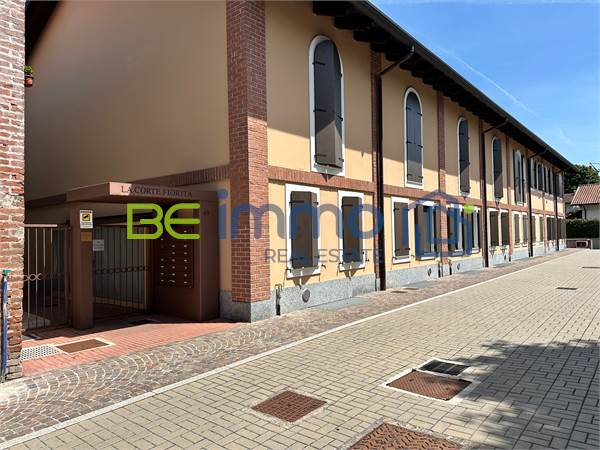Civico 49 | Di recente costruzione in centro paese