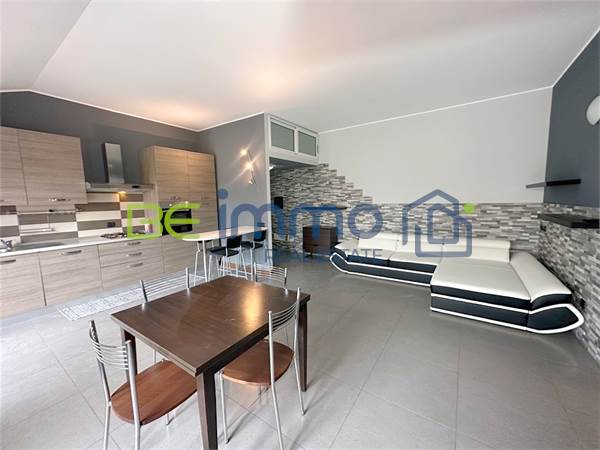 Civico 11 | Ultimo piano con terrazzo e box